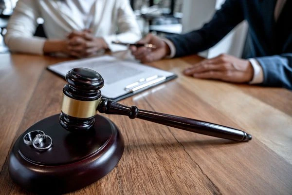 What Is a MIAM and How Can It Help You Avoid Court Swindon?